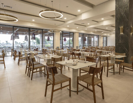 avra-imperial-restaurant-cover